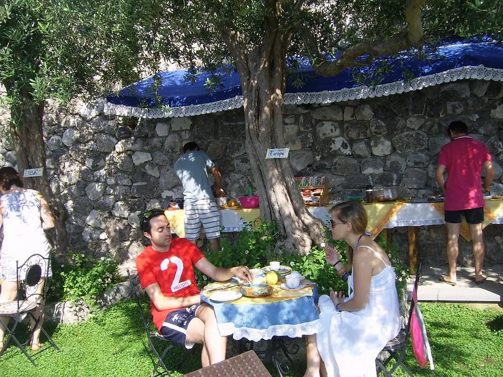 Couette-café Bed and Breakfast World Center à Amalfi