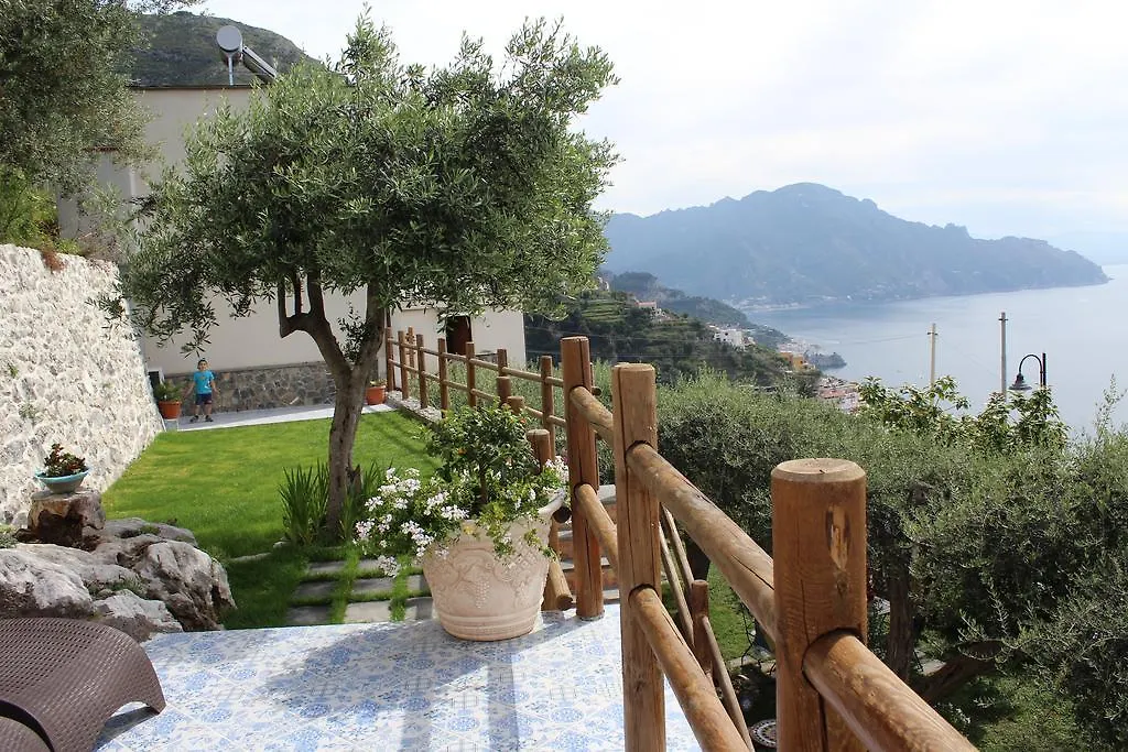 *** Couette-café Bed and Breakfast World Center à Amalfi Italie
