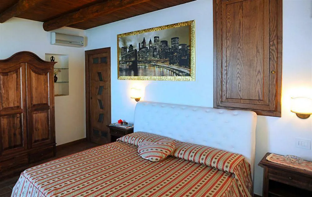 Bed and Breakfast World Center à Amalfi Couette-café